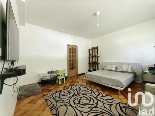 Maison à vendre 9 pièces 303 m² Noisy-le-Grand