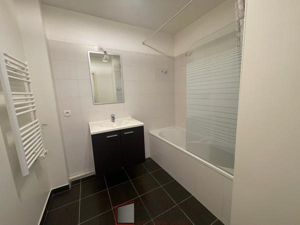 Appartement 3 pièce(s) 2 chambre(s) 66.13 m²