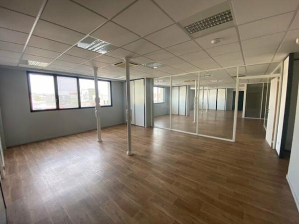 À LOUER - LE HAVRE SUD - BUREAUX - 300 m²
