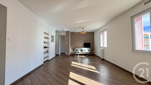 Appartement T3 à vendre  3 pièces - 63,89 m2 GAP - 05