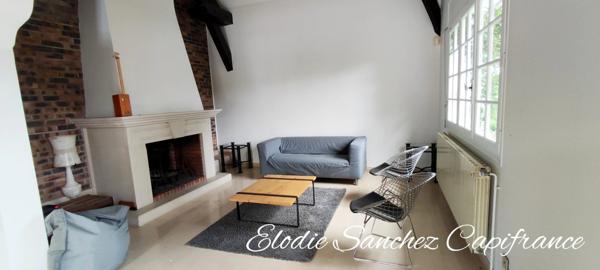 A 15 minutes de Tarbes, maison traditionnelle 10 pièces , 5 chambres, avec parc et piscine.