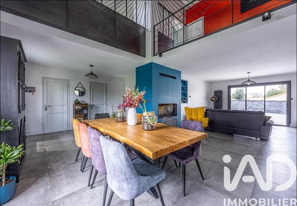Maison à vendre 8 pièces 207 m² Nieul-sur-Mer