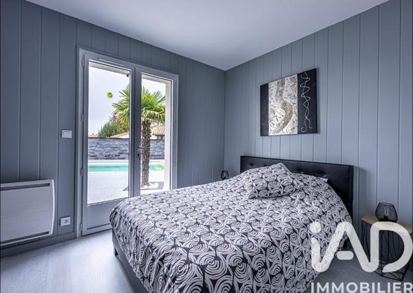 Maison à vendre 8 pièces 207 m² Nieul-sur-Mer