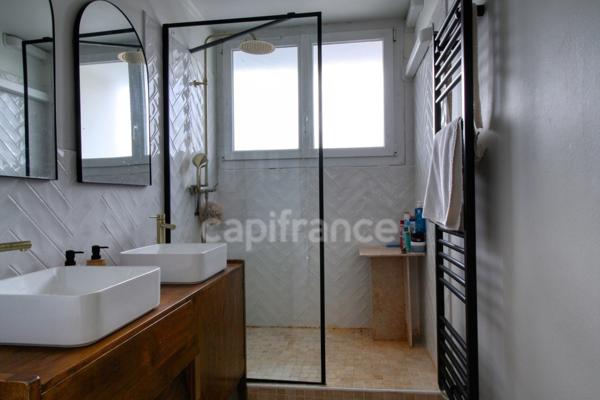 Appartement rénové T3 de 82m, traversant, 1er étage avec terrasses, MONTPELLIER (34)