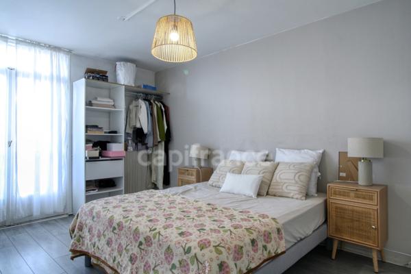 Appartement rénové T3 de 82m, traversant, 1er étage avec terrasses, MONTPELLIER (34)