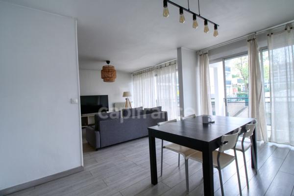 Appartement rénové T3 de 82m, traversant, 1er étage avec terrasses, MONTPELLIER (34)