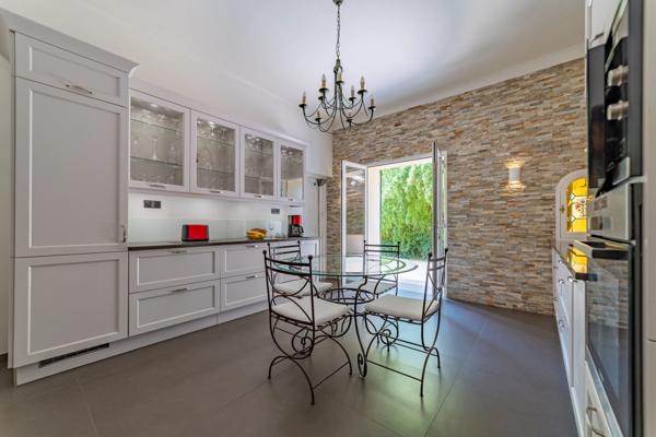 MAS EXCEPTIONNEL ENTRE MONTPELLIER & SES PLAGES !