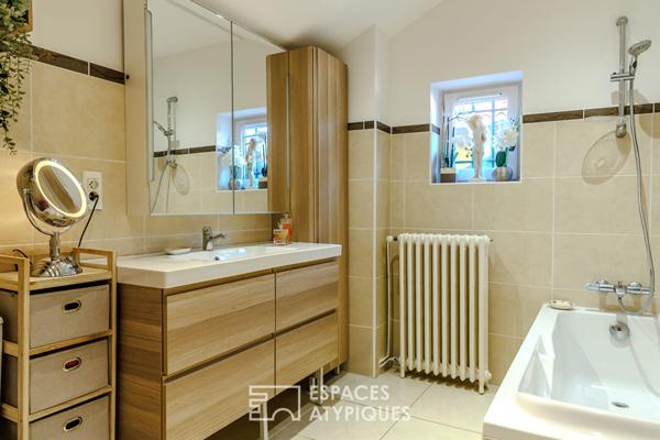 Maison idéale familiale ou résidence secondaire avec dépendance et terrain constructible