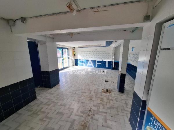 Local Commercial 45 m² centre village