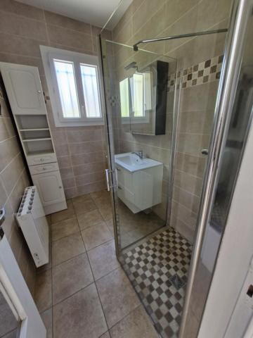 Maison 4 pièces 67 m2, située sur la commune de : MORTAGNE-SUR-GIRONDE Mortagne-sur-Gironde (17120)