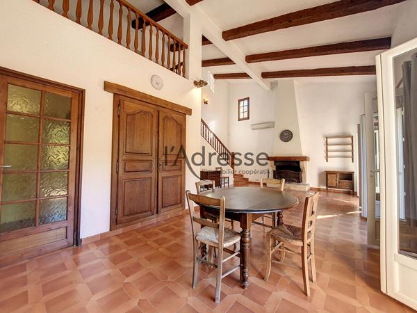 Villa Montauroux 5 pièces sur 3800m2 de terrain avec piscine