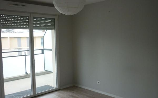 Appartement à louer    3 pièces • 55,59 m2 Dijon
