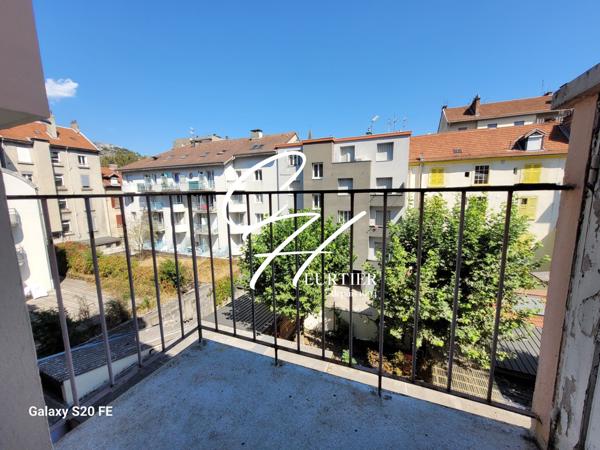 GRENOBLE 5 Rue Henry le Chatelier - Appartement T2 - SPACIEUX et LUMINEUX