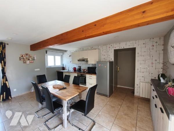 Belle maison entièrement rénovée avec ces dépendance non attenante et terrain constructible
