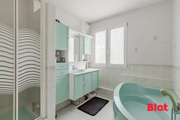 Appartement 4 pièce(s)