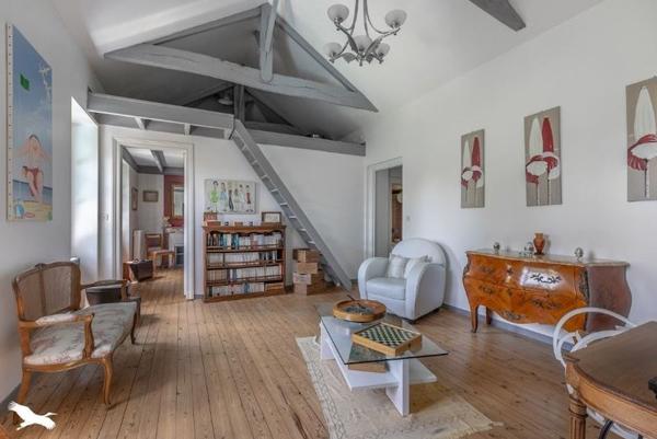 Maison à vendre 689 920 € Mios 11 p 230 m² DPE D