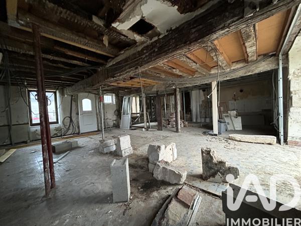 Maison à vendre 8 pièces 216 m² Ingré