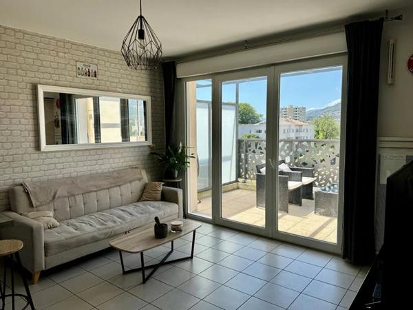 Appartement à louer à Toulon (83000)