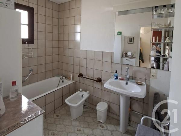 Maison à vendre  4 pièces - 115 m 2   JULLOUVILLE  - 50