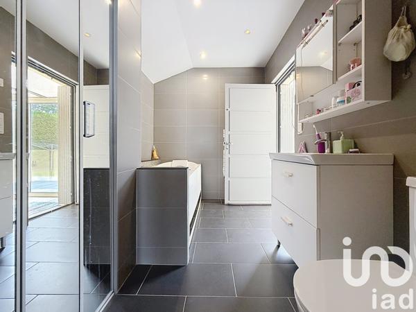 Maison à vendre 5 pièces 117 m² Chelles