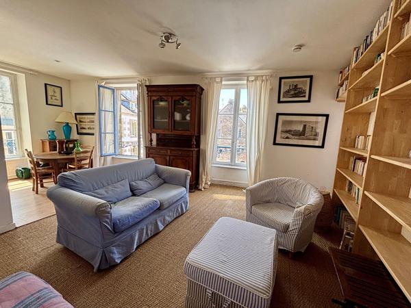 Quimper centre ville, Magnifique appartement T2