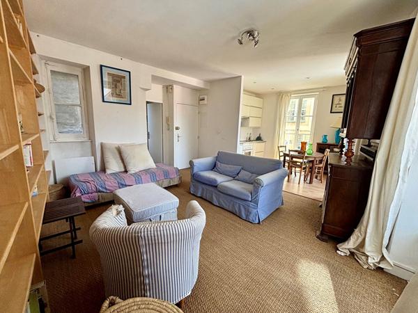 Quimper centre ville, Magnifique appartement T2