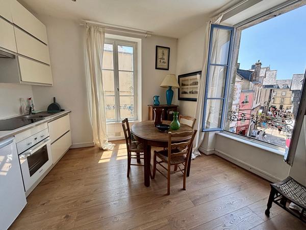 Quimper centre ville, Magnifique appartement T2