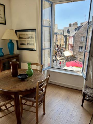 Quimper centre ville, Magnifique appartement T2
