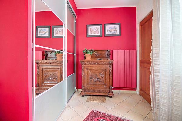 MAISON RUEIL-MALMAISON COTEAUX 3 CHAMBRES JARDIN TERRASSE 180 M2 GARAGE