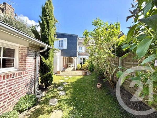 Maison à vendre  6 pièces - 135 m 2   TOUQUES  - 14