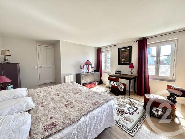 Maison à vendre  6 pièces - 135 m 2   TOUQUES  - 14