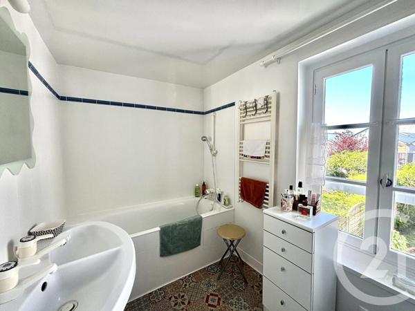 Maison à vendre  6 pièces - 135 m 2   TOUQUES  - 14