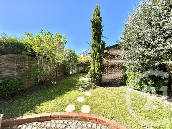 Maison à vendre  6 pièces - 135 m 2   TOUQUES  - 14