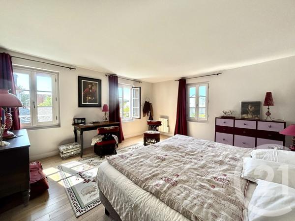 Maison à vendre  6 pièces - 135 m 2   TOUQUES  - 14