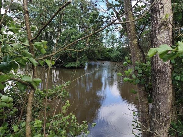 Immeuble à vendre à Hannappes dans les Ardennes (08290), ref : 2024 25   
ARDENNES