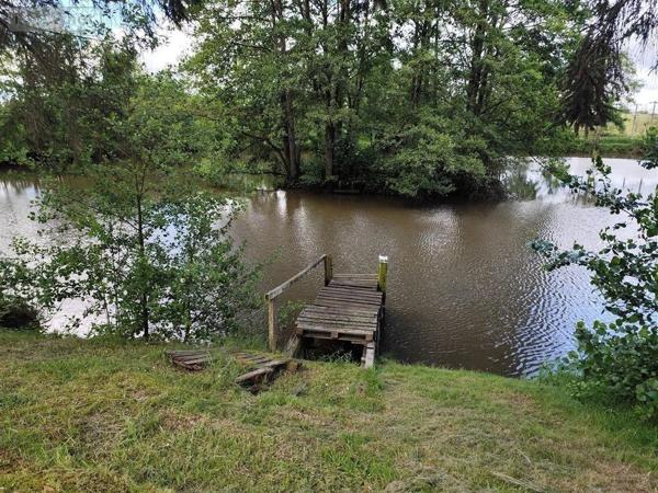 Immeuble à vendre à Hannappes dans les Ardennes (08290), ref : 2024 25   
ARDENNES
