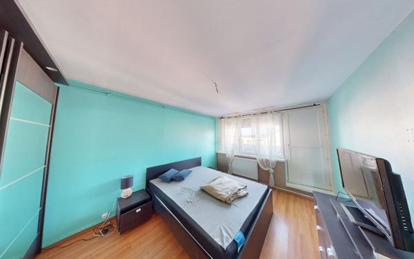 Appartement à vendre    3 pièces • 76,79 m2 Yutz