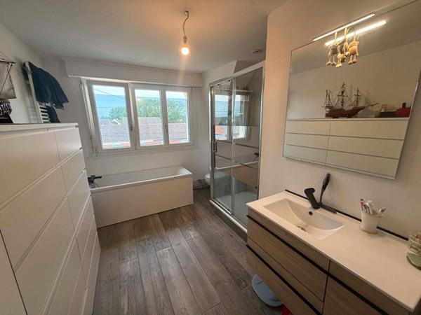 Maison Petite Synthe 4 pièce(s) 106 m2