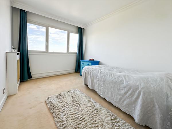 Appartement 4 pièce(s)