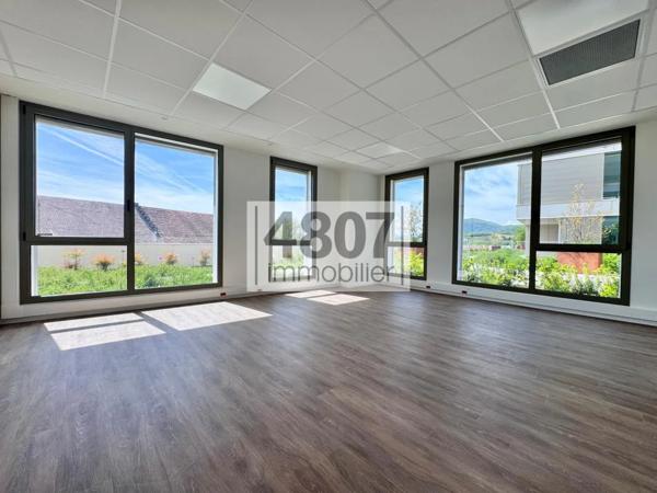 Bureau à louer à Annecy (74370)