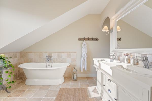 Vente Maison de luxe Chevry 10 Pièces 415 m²