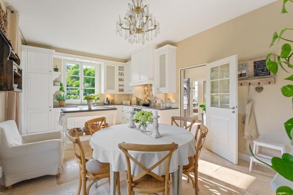 Vente Maison de luxe Chevry 10 Pièces 415 m²