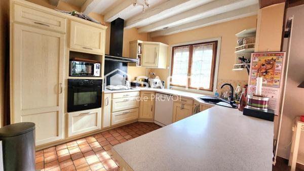 Maison traditionnelle 125M2, 4 chambres, sous sol total amenagé