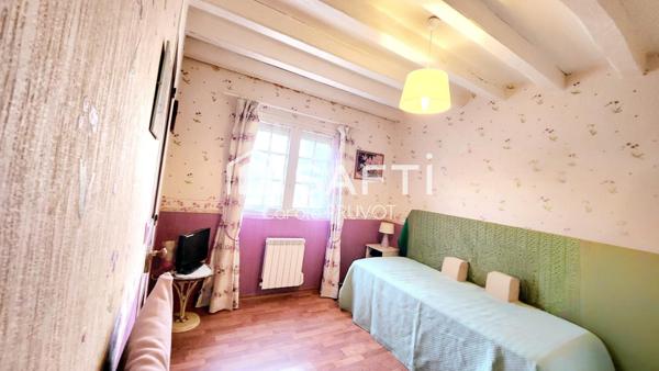 Maison traditionnelle 125M2, 4 chambres, sous sol total amenagé