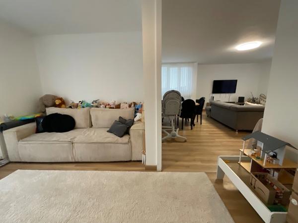 Appartement à vendre 4 pièces ()