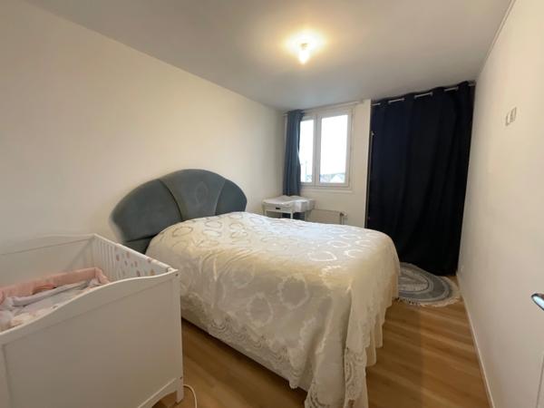 Appartement à vendre 4 pièces ()