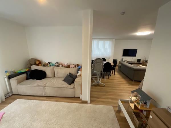 Appartement à vendre 4 pièces ()