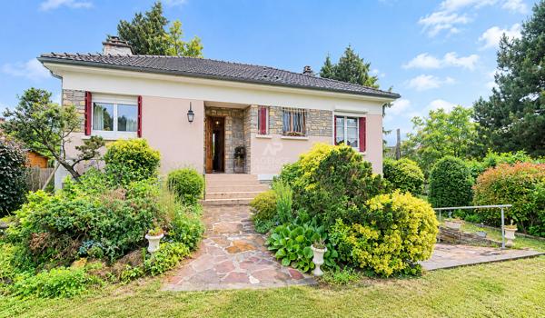 Maison Ermont 5 pièce(s) 89.06 m2 489 000 € **  - Référence  26-3904