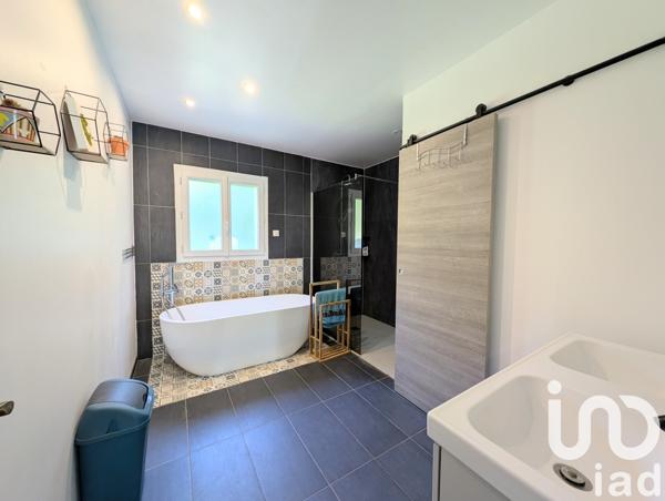 Maison à vendre 5 pièces 133 m² La Selle-en-Hermoy