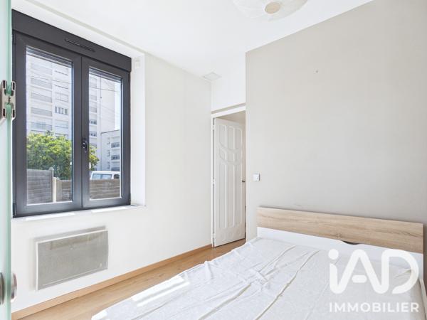 Immeuble à vendre 76 m² Saint-André-les-Vergers
